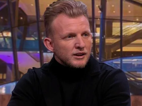 Dirk Kuyt: "Cậu ấy có thể trở thành một cầu thủ lớn cho Liverpool"