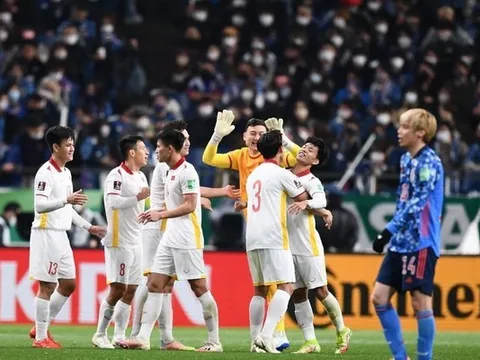 Châu Á trỗi dậy và cú hích cho bóng đá Việt Nam