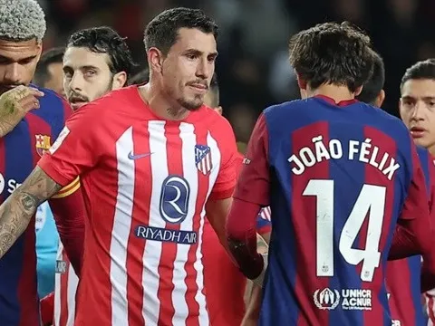 Felix cáo già, khiến đồng đội cũ suýt lĩnh thẻ đỏ