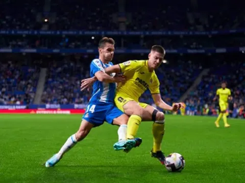 Barca trinh sát 2 hậu vệ La Liga