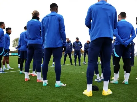 ĐT Anh kết thúc buổi tập cuối, lên đường sang Bắc Macedonia