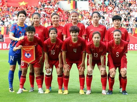 Indonesia trả lương khủng cho thầy Park; FIFA trấn an ĐT nữ Việt Nam