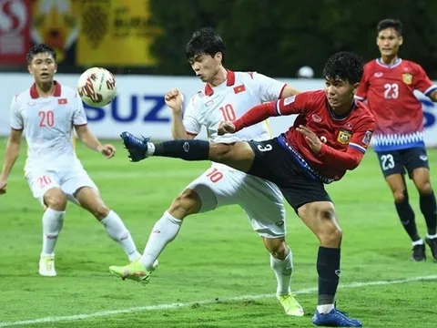 "ĐT Việt Nam có thời điểm thi đấu bế tắc"