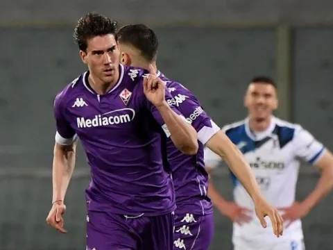 Dusan Vlahovic khiến chủ tịch Fiorentina ức chế