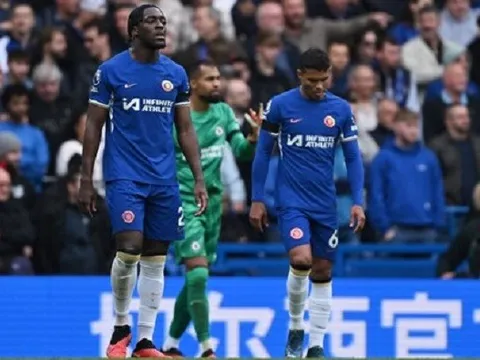 Dứt điểm 17 lần, Chelsea vẫn thua trắng Brentford