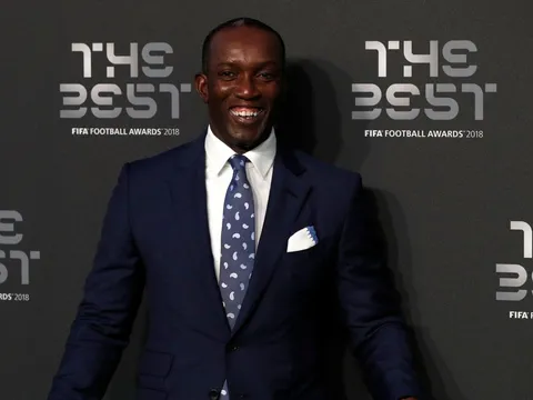 Dwight Yorke cảnh báo Arsenal, Man United