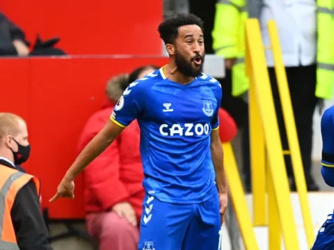 Townsend: 'Tôi copy cách ăn mừng vì tôn trọng Ronaldo'