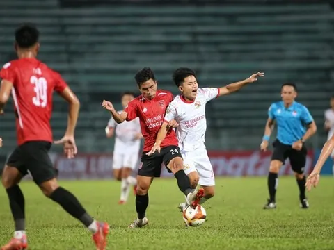 Dội mưa bàn thắng, Long An khai sân bằng 3 điểm