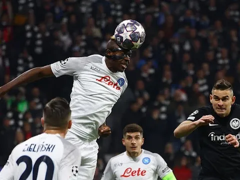 Tấn công dồn dập, Napoli cho ĐKVĐ Europa League phơi áo tại sân nhà