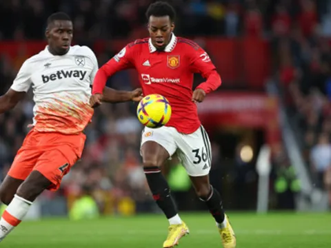 "Tôi không nghĩ cậu ấy đủ chất lượng để chơi cho Man Utd"