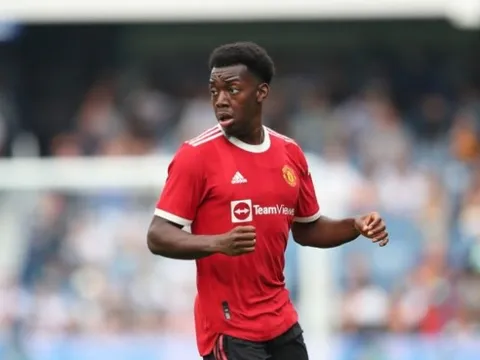 Xong kiểm tra y tế, Man Utd hoàn tất thương vụ mua bán