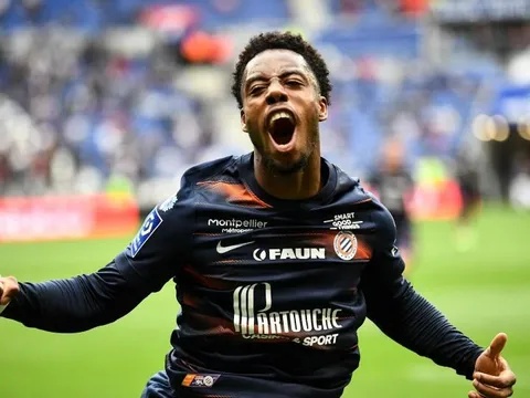 West Ham tranh tiền đạo chất lượng với Arsenal, Chelsea