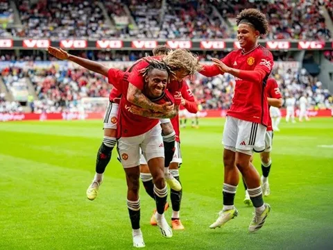 "Thật khó để rời khỏi Man Utd, nhưng đây là thời điểm thích hợp"