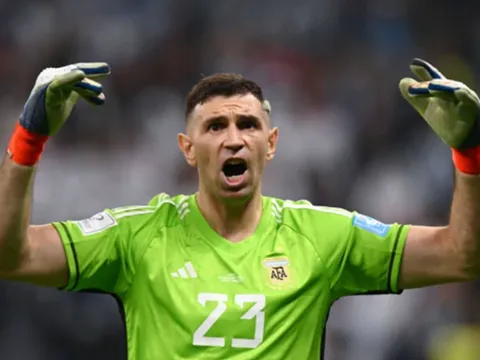 Top 10 người nhện đỉnh nhất thế giới: Nhà vô địch World Cup xếp chót