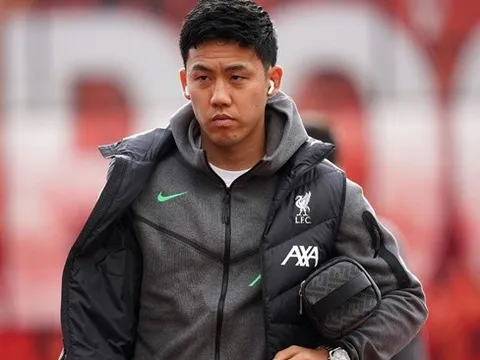 Endo tiết lộ về phòng thay đồ Liverpool sau trận thua sốc