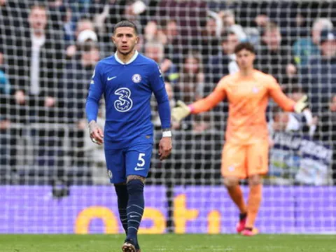 '2 người đó còn tỏa sáng hơn bom tấn 105 triệu bảng của Chelsea'