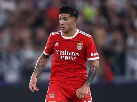 HLV Benfica nổi đóa vì thương vụ Enzo Fernandez