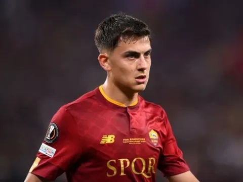 Thêm sao Chelsea chèo kéo Dybala