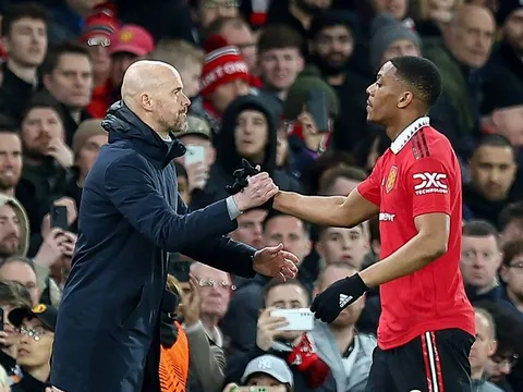 Erik ten Hag giải thích lý do cẩn trọng với Anthony Martial