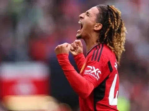 Ten Hag ấn tượng với sao trẻ Man United