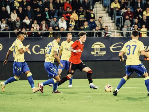 Đấu Betis, Man Utd ra sân với đội hình nào?