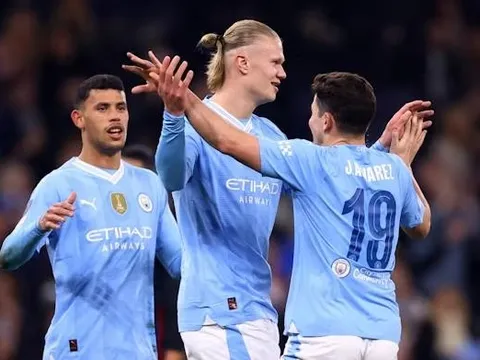 Erling Haaland cân bằng thành tích của Sergio Aguero
