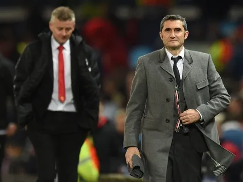 Ernesto Valverde - HLV 2 lần đánh bại Solskjaer là ai?