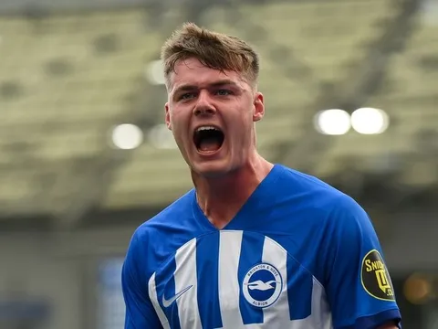 Evan Ferguson lý giải quyết định từ chối Liverpool