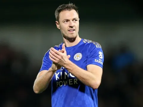 XONG! Rõ khả năng M.U chiêu mộ được Jonny Evans