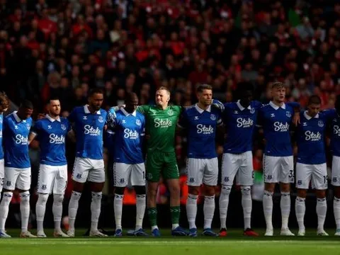 Everton đoàn kết hơn sau khi nhận án phạt "bất công"