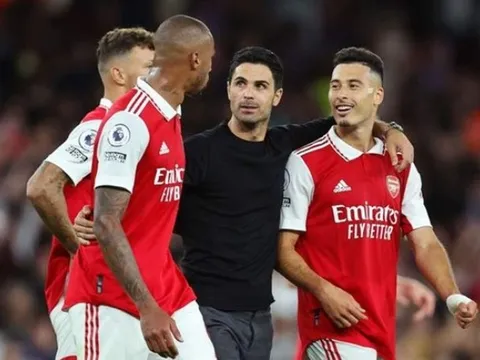 Evra dự đoán kết quả Arsenal vs Nottingham