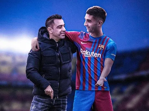 Ferran Torres về Barca: Học Ronaldo, kế thừa Messi