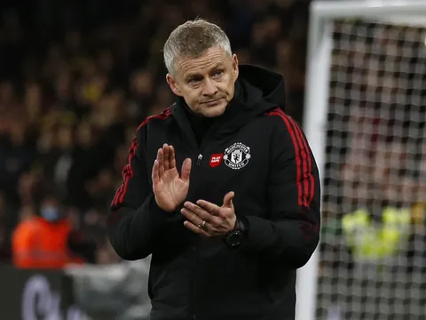 Chủ tịch lên tiếng, Solskjaer nối dài cảnh thất nghiệp