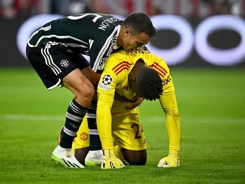 Điên rồ Andre Onana