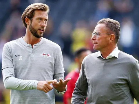 Trợ lý được Rangnick tin tưởng nhất sẽ không đến M.U