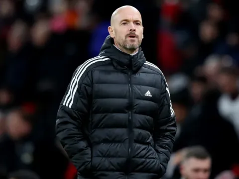 Fabrizio Romano: "Đúng, Man United đang theo đuổi cậu ấy"