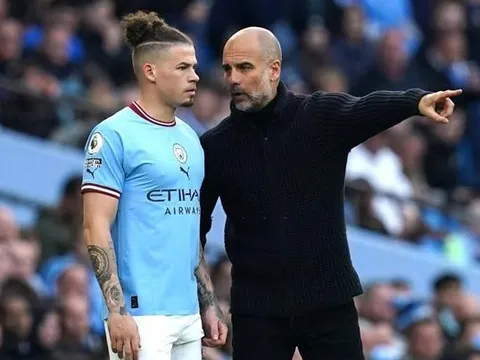 Deco ra mặt, Barca đàm phán ký Phillips