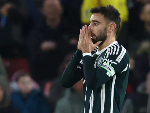 Fan M.U đồng loạt chỉ trích một ngôi sao