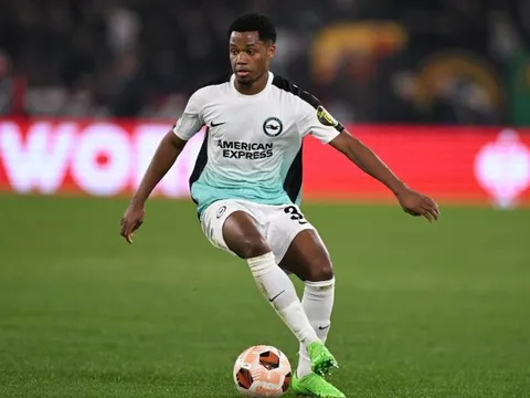 Ansu Fati không có nhiều cơ hội trở lại Barca