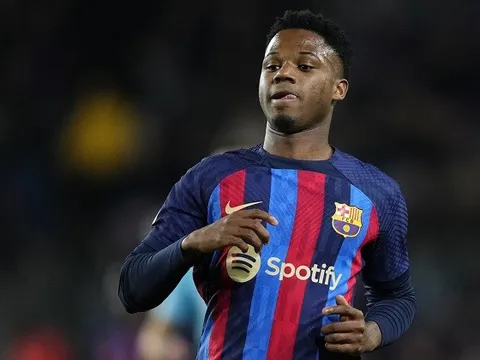 Thần đồng La Masia bật đèn xanh, Arteta mở cờ trong bụng