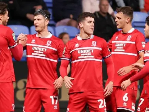 Đội bóng của Carrick kết thúc chuỗi trận toàn hòa và thua