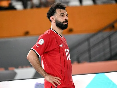 NÓNG! Mohamed Salah trở lại Liverpool