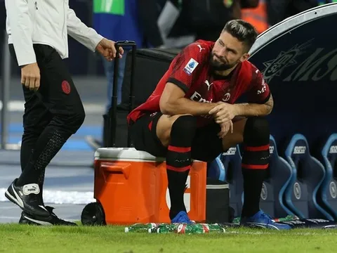 Olivier Giroud bày tỏ sự thất vọng sau trận hòa trước Napoli