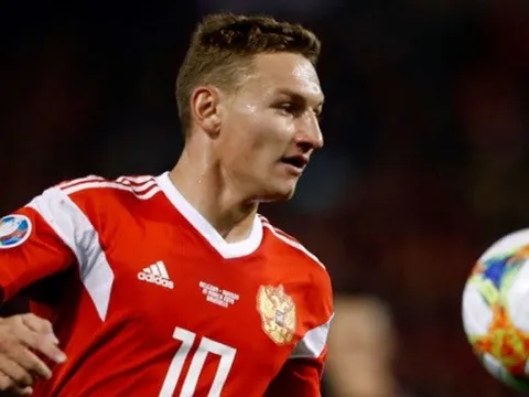 ''Chim mòng biển'' chấm 2 mục tiêu: Sao trẻ Tottenham + họng pháo Xứ bạch dương