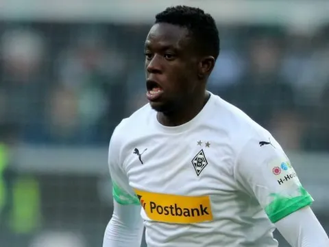 Denis Zakaria từ chối gia hạn, mở ra hy vọng cho Mourinho