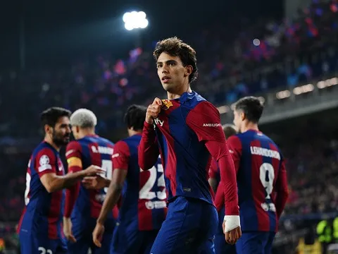 Felix đang "bay" trong màu áo Barca