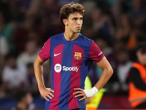 "Hết tiền", Barcelona tính gây sốc với Joao Felix