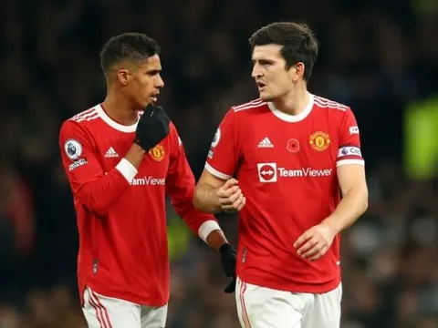 Rio Ferdinand hiến kế cho Maguire-Varane thành công ở Man Utd