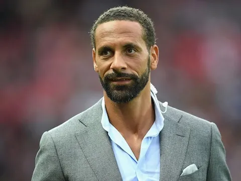 Ferdinand phản biện chỉ trích của Neville về Man Utd
