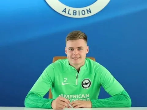 CHÍNH THỨC! Hiện tượng 100 triệu gia hạn với Brighton